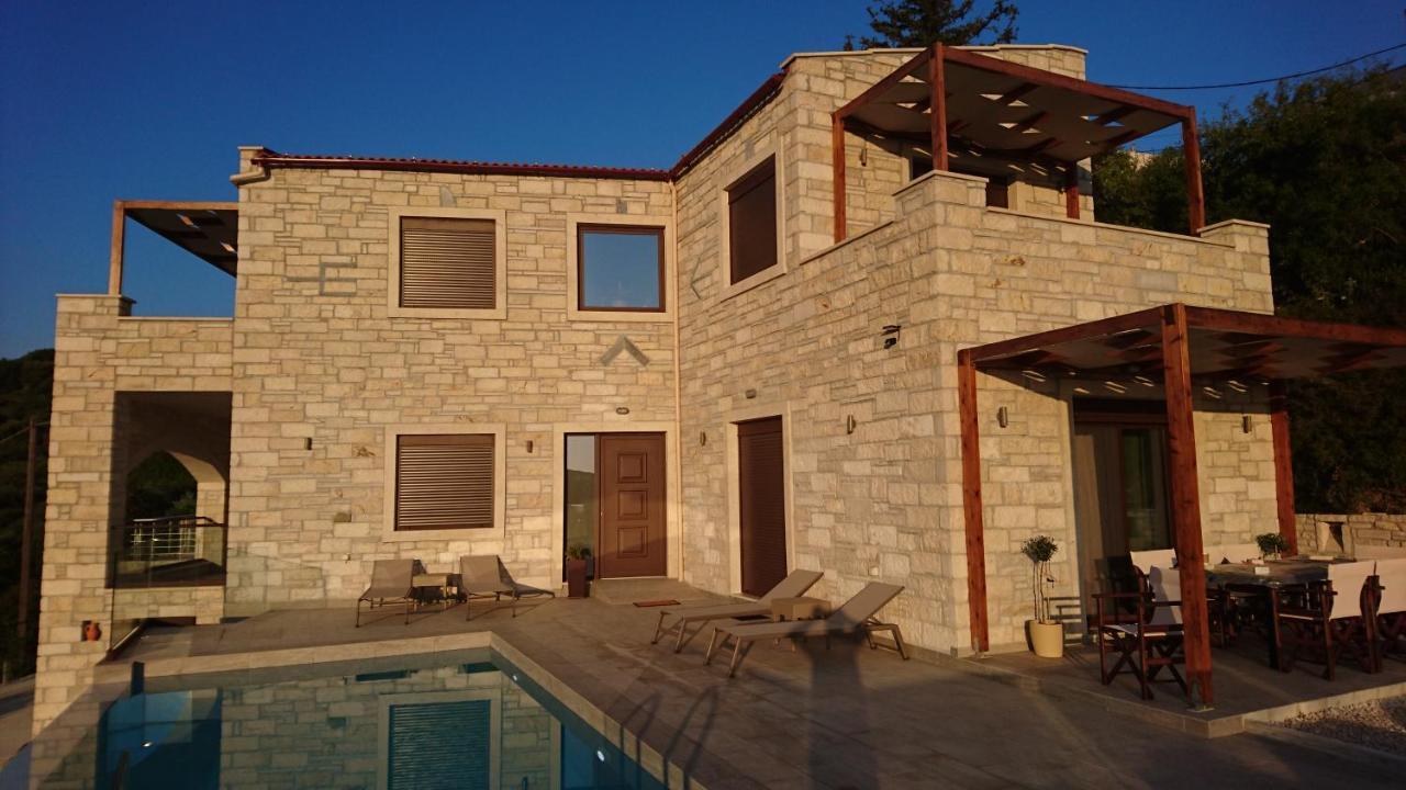 Villa Olive Valley Loutraki  Экстерьер фото